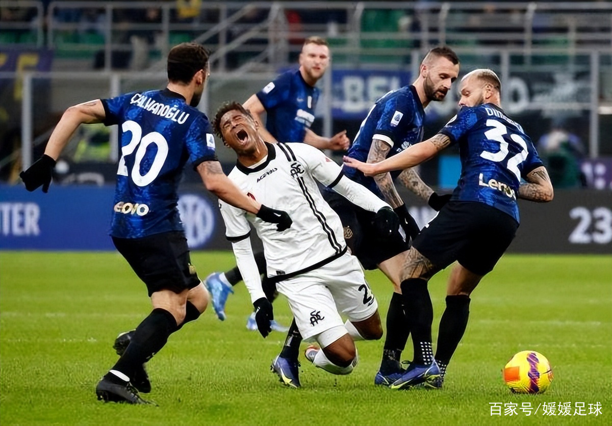 今夜山东泰山备战欧联马德里竞技状态回暖备战NBA总决赛，今晚金州勇士官宣签约——欧冠节点到来瞬间刷屏